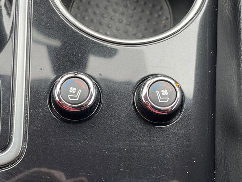 Used 2022 Nissan Maxima Platinum w/ Sport Mat Group image 8