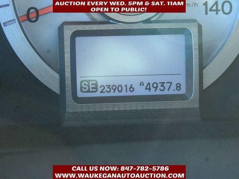 Used 2010 Honda Pilot Touring image 10