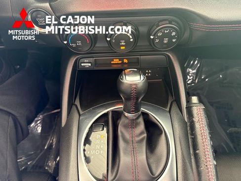 Used 2017 MAZDA MX-5 Miata RF Club RWD image 12