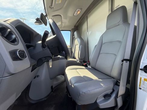 New 2026 Ford E-450 and Econoline 450 Super Duty w/ Power Equipment Group image 12