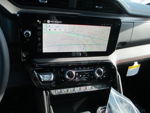 New 2026 GMC Sierra 1500 AT4 w/ AT4 Premium Package image 19