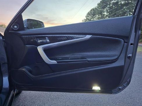 Used 2014 Honda Accord EX-L image 27