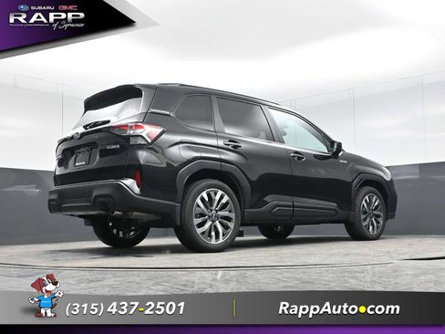 Used 2025 Subaru Forester Touring image 24