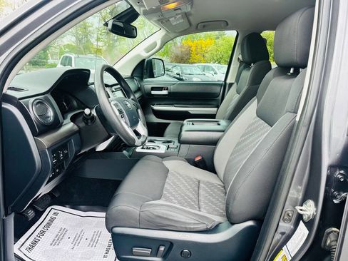 Used 2018 Toyota Tundra SR5 w/ TRD Off Road Package image 18