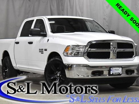 Used 2023 RAM 1500 Classic SLT w/ Protection Group AWD/4WD image 1