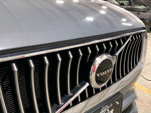 Certified 2023 Volvo XC90 B5 Core w/ Protection Package Premier image 29