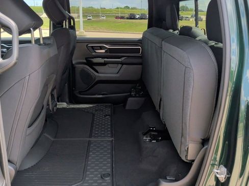 New 2026 RAM 1500 4x4 Crew Cab image 41