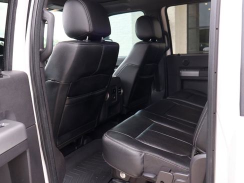 Used 2015 Ford F250 Lariat w/ Lariat Ultimate Package AWD/4WD image 7
