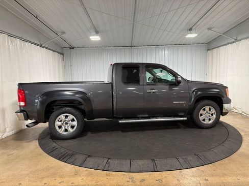 Used 2011 GMC Sierra 1500 SLE w/ Power Tech Package AWD/4WD image 10