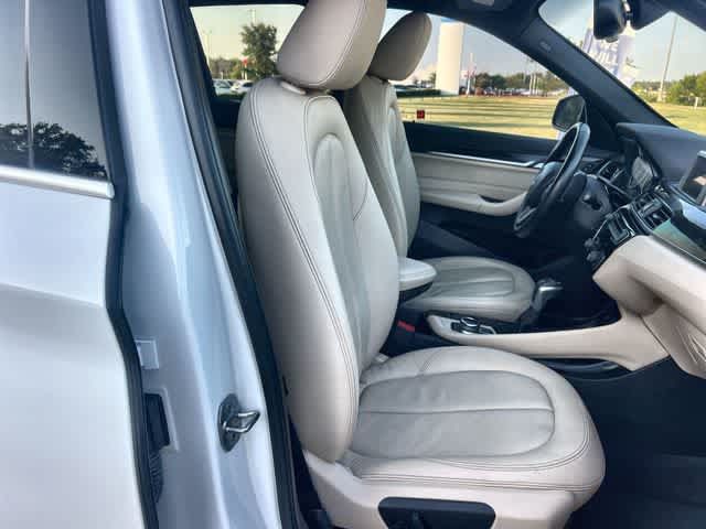 Used 2016 BMW X1 xDrive28i AWD/4WD image 12