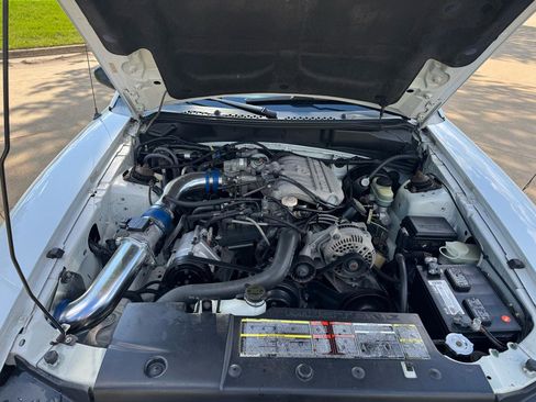 Used 1996 Ford Mustang Convertible RWD image 14