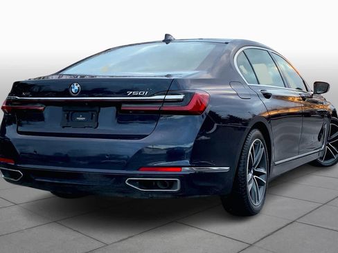 Used 2020 BMW 750i xDrive w/ Autobahn Package image 13