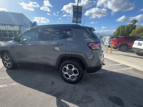 Used 2022 Jeep Compass Trailhawk w/ Trailhawk Elite Group image 6