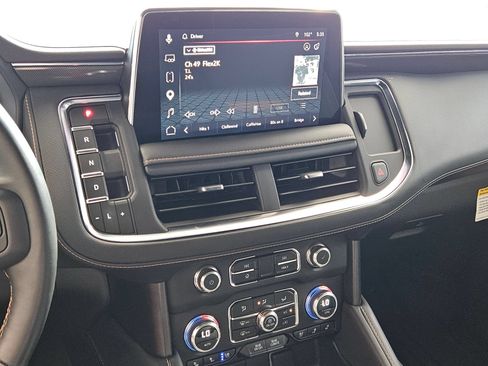 Certified 2023 GMC Yukon AT4 w/ AT4 Premium Plus Package AWD/4WD image 14