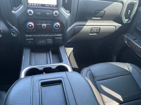 Used 2022 GMC Sierra 1500 Denali w/ Denali Premium Package image 36