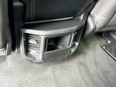 Used 2024 RAM 1500 Big Horn image 28