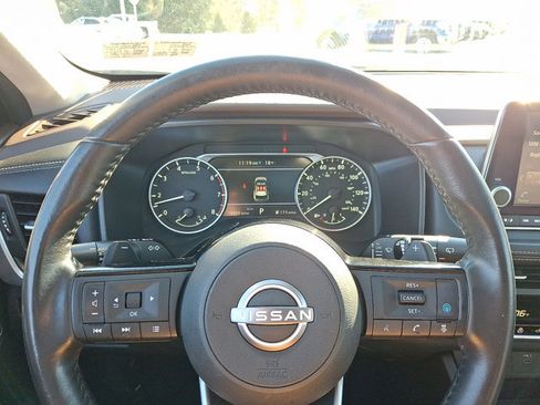 Certified 2023 Nissan Rogue SV w/ SV Premium B Package image 19