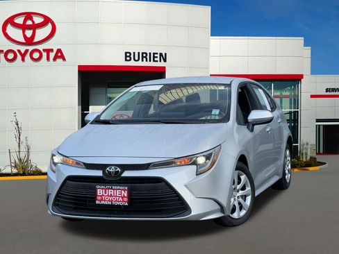 Certified 2024 Toyota Corolla LE image 1