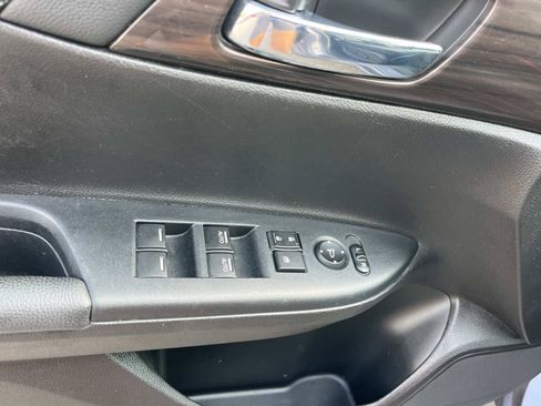 Used 2016 Honda Accord EX image 26