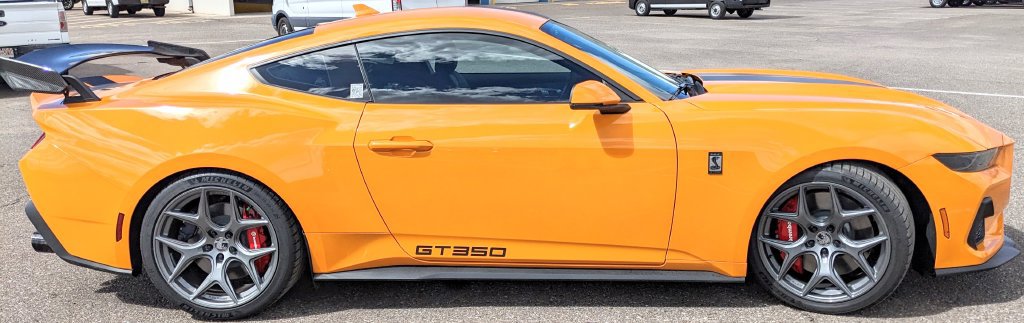 New 2026 Ford Mustang GT Premium w/ GT Performance Package RWD image 2