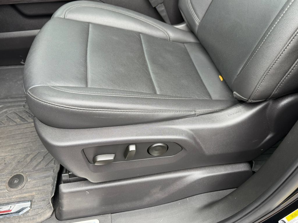 Certified 2024 Chevrolet Silverado 1500 LTZ AWD/4WD image 30
