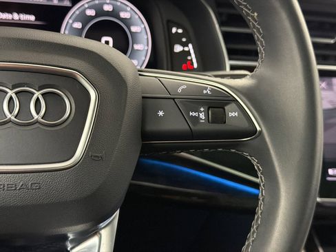 Used 2025 Audi Q7 3.0T Premium Plus AWD/4WD image 24