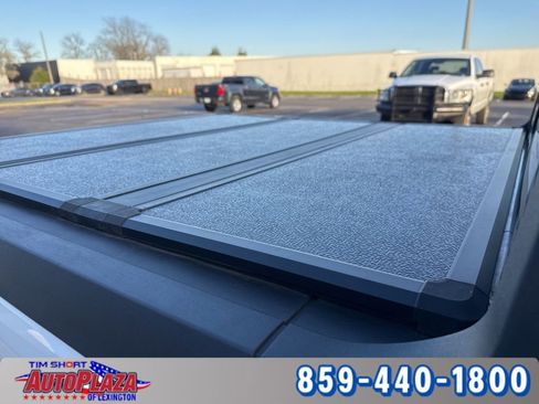 Used 2025 Ford Maverick Lariat image 16