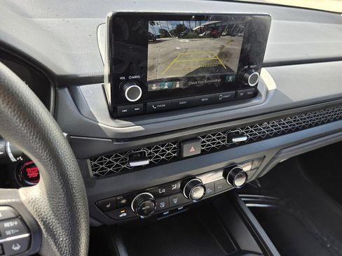 Used 2025 Honda Accord SE image 20