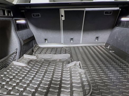 Used 2022 Audi Q5 2.0T Prestige image 29