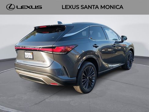 Used 2024 Lexus RX 350h image 5