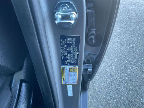 Used 2025 Kia Soul LX w/ LX Technology Package image 29