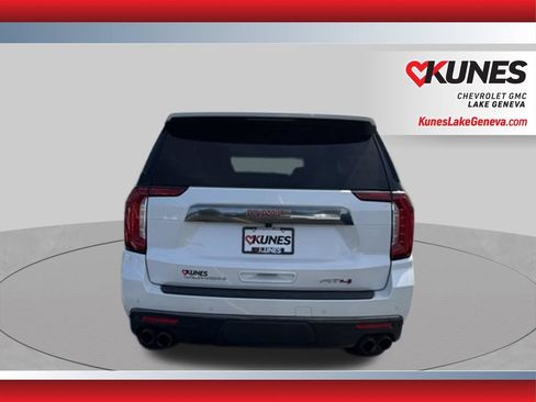 Used 2022 GMC Yukon AT4 AWD/4WD image 7
