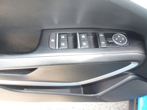 Used 2025 Kia Soul S FWD image 14