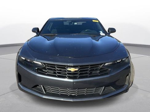 Used 2019 Chevrolet Camaro LT image 3