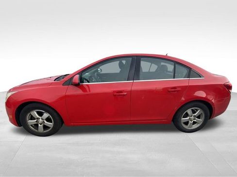Used 2014 Chevrolet Cruze LT FWD image 4