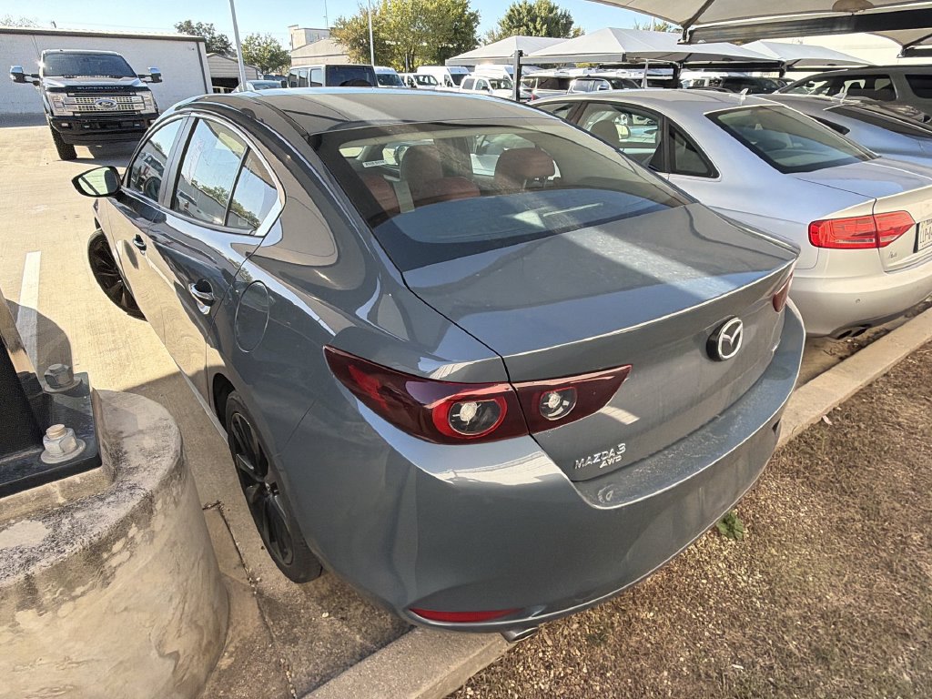 Used 2025 MAZDA MAZDA3 s AWD/4WD image 4