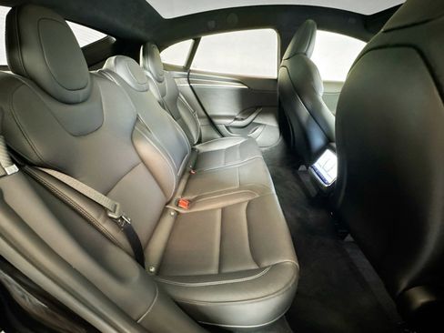 Used 2023 Tesla Model S Plaid image 24