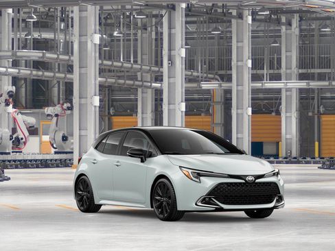 New 2026 Toyota Corolla XSE FWD image 17