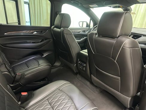 Certified 2023 Buick Enclave Avenir w/ Avenir Technology Package image 24