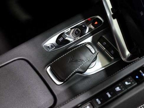 Used 2023 Chevrolet Corvette Stingray 2LT image 44