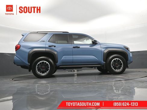 Used 2025 Toyota 4Runner TRD Off-Road Premium image 42