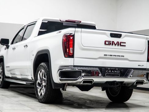 Used 2024 GMC Sierra 1500 SLT w/ SLT Premium Plus Package AWD/4WD image 10