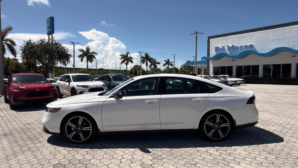 Used 2026 Honda Accord SE image 3