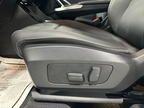 Used 2025 BMW X1 xDrive28i image 12