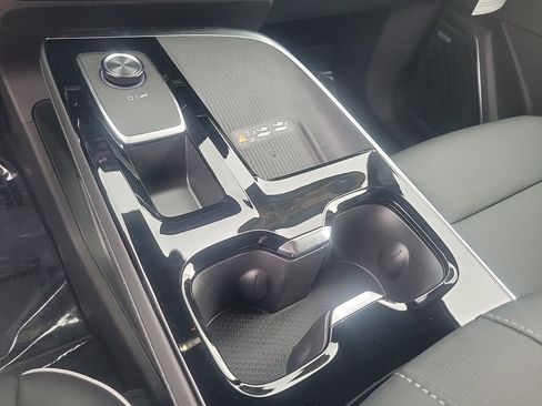 New 2026 Buick Enclave Preferred w/ Power Package FWD image 17