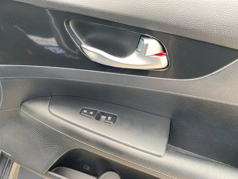 Used 2020 Kia Forte GT-Line w/ GT-Line Premium Package FWD image 13