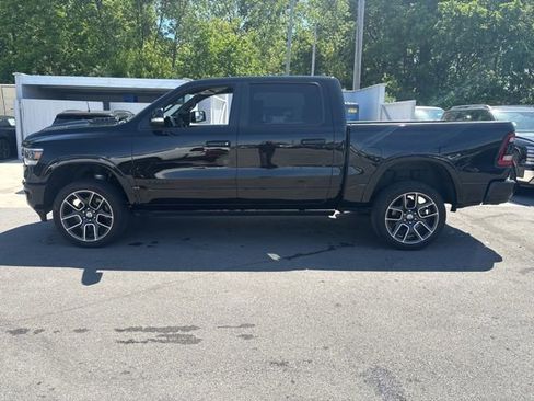 Used 2019 RAM 1500 Laramie AWD/4WD image 4