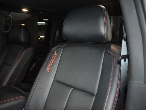 Used 2024 Nissan Titan PRO-4X w/ Pro-4x Convenience Package AWD/4WD image 41
