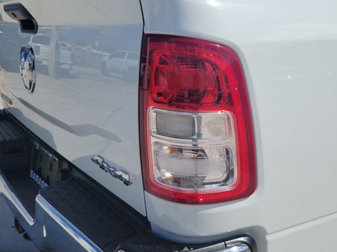 Used 2024 RAM 2500 Big Horn AWD/4WD image 11