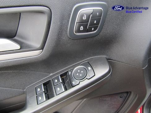Certified 2023 Ford Escape Platinum AWD/4WD image 17